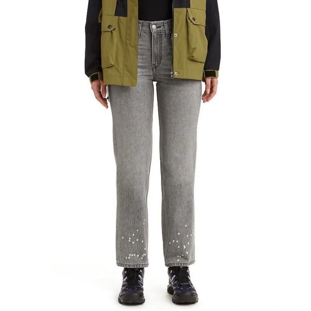 Levi | Low Pro Jeans (Grey) - Picture 2 of 10